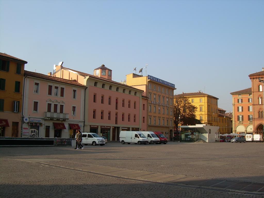 Travel House Bologna Apartment Bagian luar foto